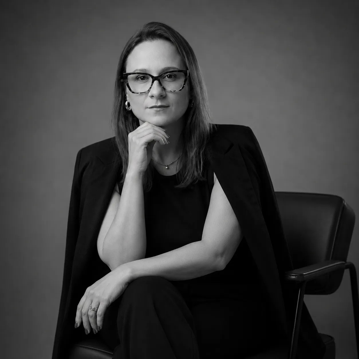 Renata Kieffer Cerutti em seu escritório